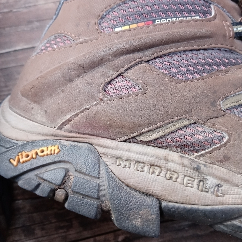 Merrell Men 10.5 Moab Mid Gore-Tex Dark Earth Hiking Trail Boots J87701 Get out - Picture 11 of 12